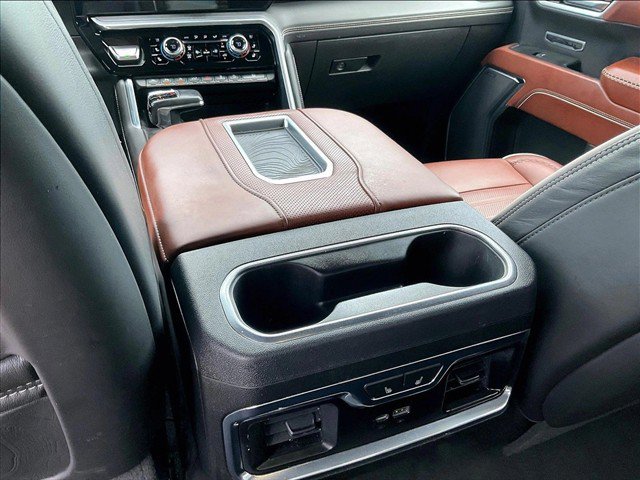 Used 2022 GMC Sierra 1500 Denali Ultimate AWD/4WD image 24
