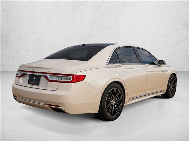 Used 2017 Lincoln Continental Select w/ Climate Package AWD/4WD image 5
