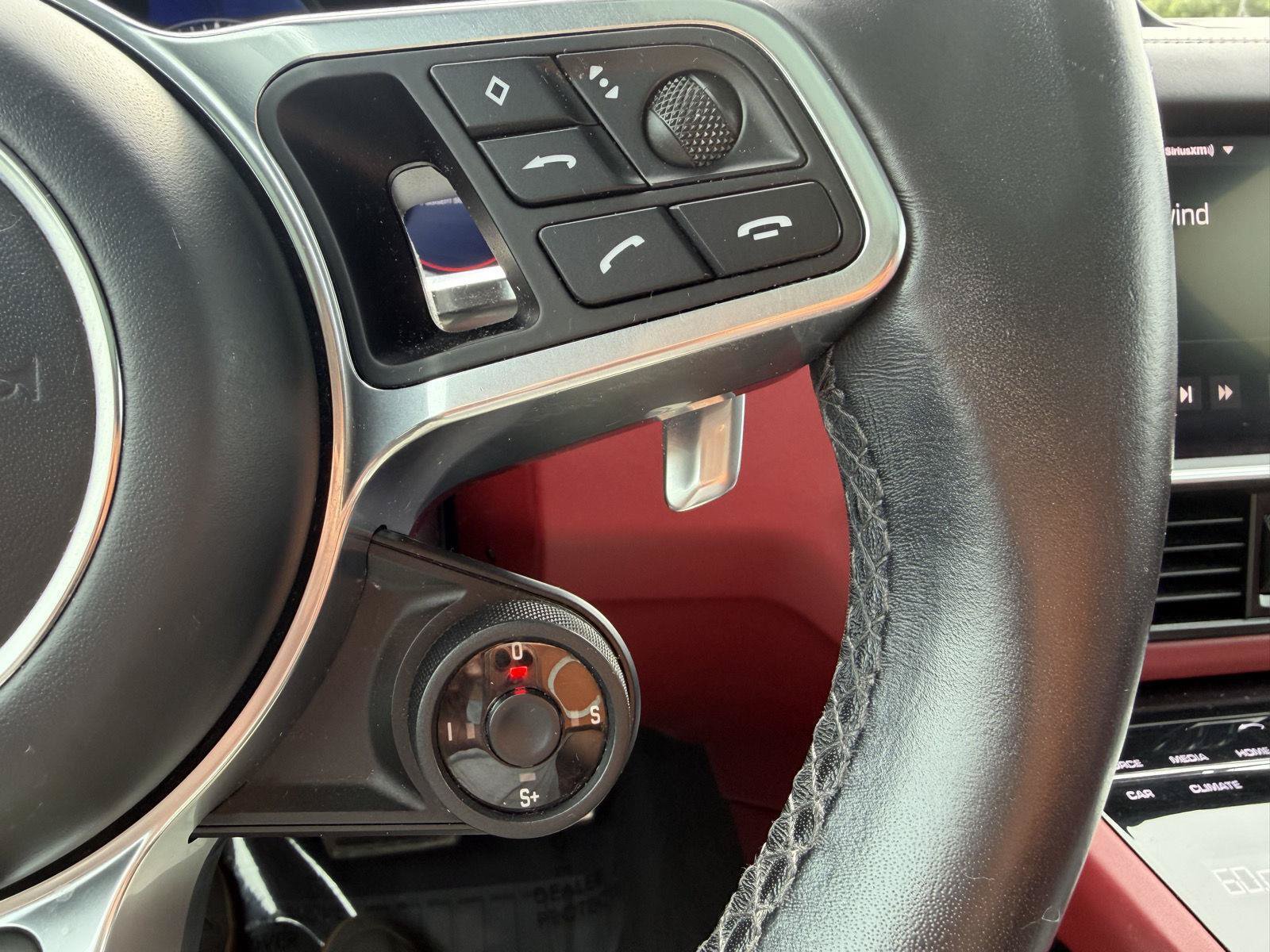 Used 2021 Porsche Cayenne S AWD/4WD image 14