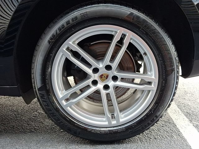 Certified 2026 Porsche Macan AWD/4WD image 14
