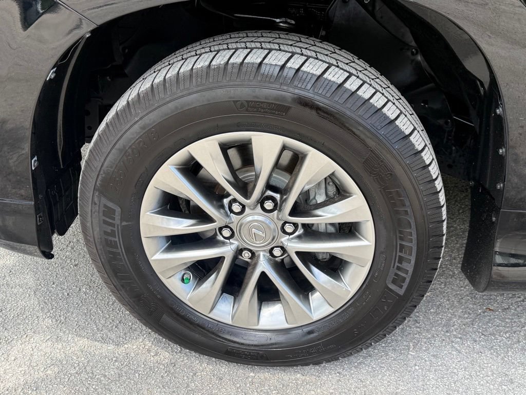 Used 2017 Lexus GX 460 Luxury AWD/4WD image 33