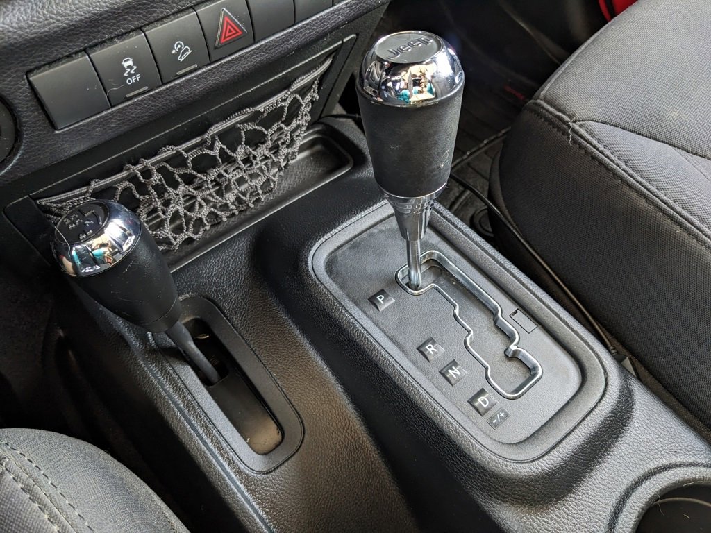 Used 2015 Jeep Wrangler Unlimited Sport w/ Quick Order Package 24S image 25