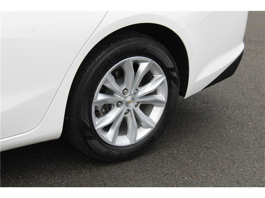 Used 2024 Chevrolet Malibu LT image 6