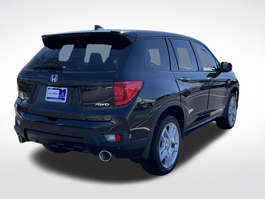 Certified 2025 Honda Passport EX-L image 6