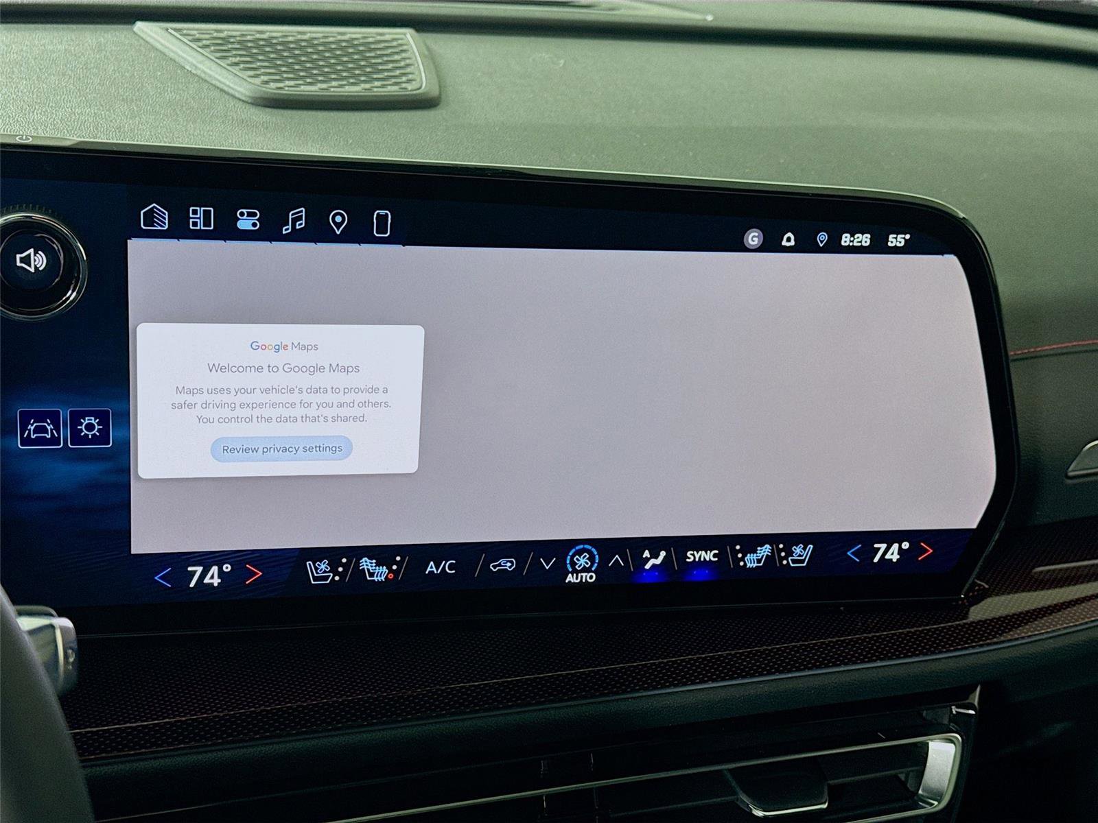 New 2026 Chevrolet Traverse RS image 8