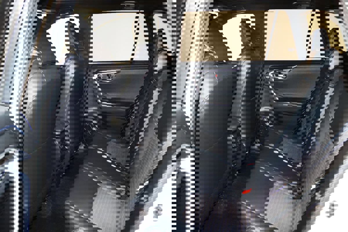 Used 2020 Toyota RAV4 XSE AWD/4WD image 48