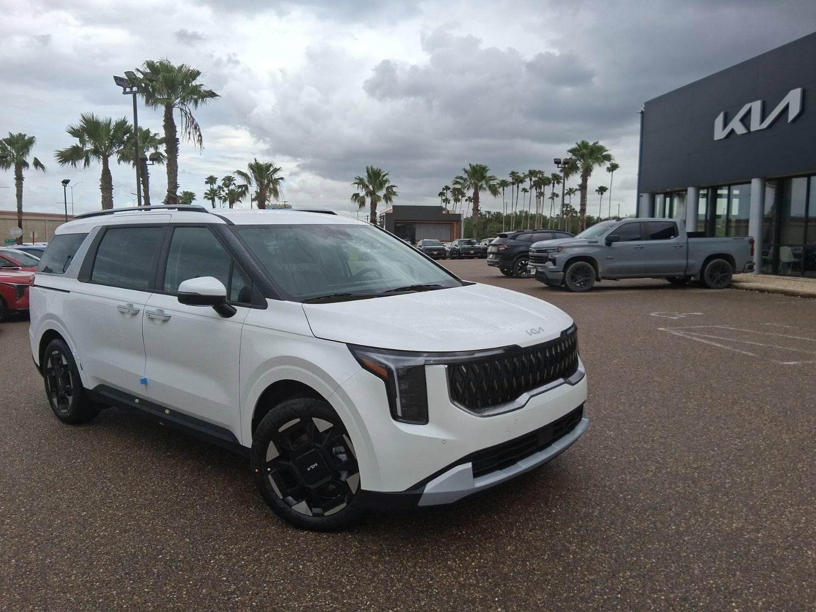 New 2026 Kia Carnival EX