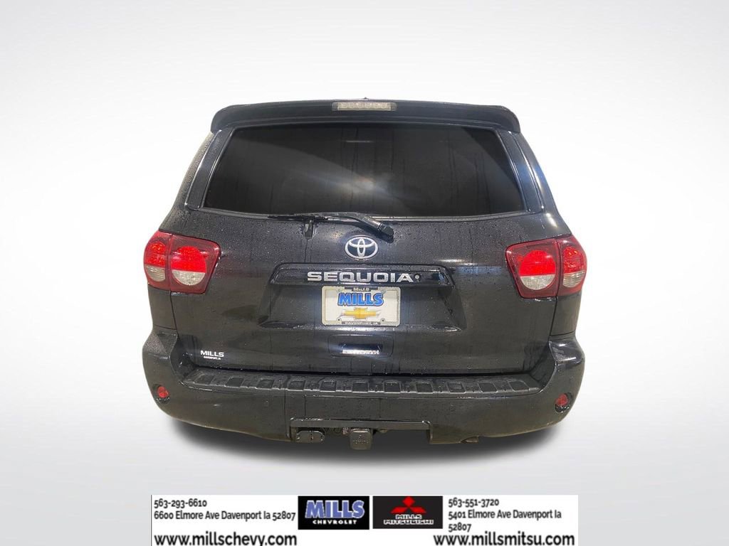 Used 2019 Toyota Sequoia SR5 AWD/4WD image 6