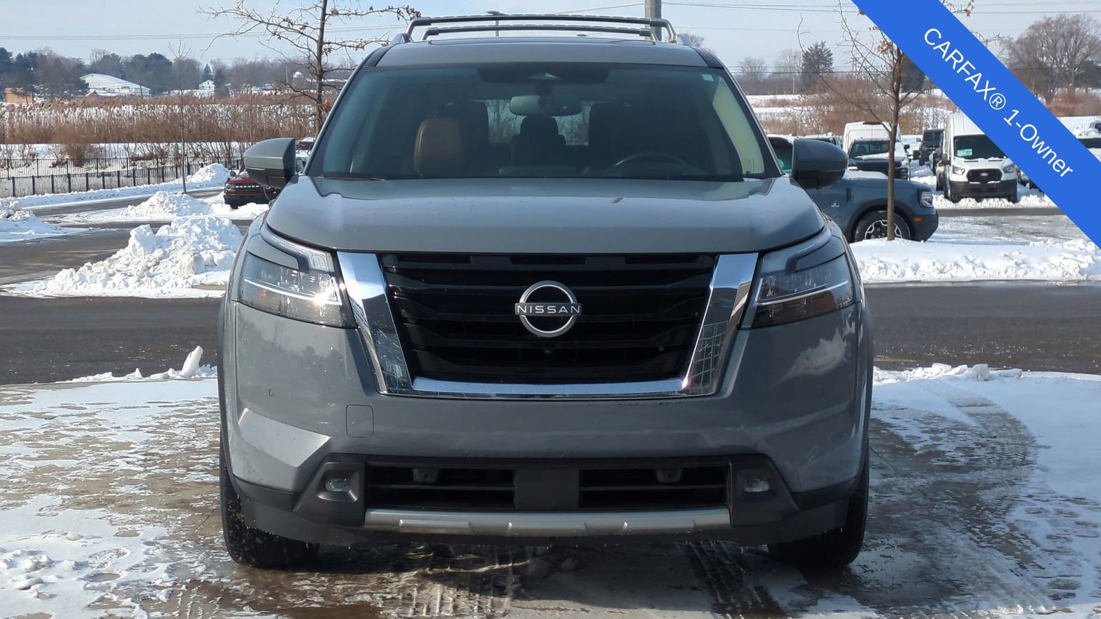 Used 2022 Nissan Pathfinder Platinum w/ Cargo Package image 10