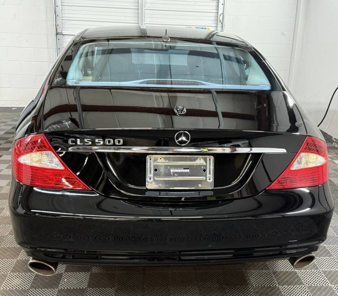 Used 2006 Mercedes-Benz CLS 500 image 5