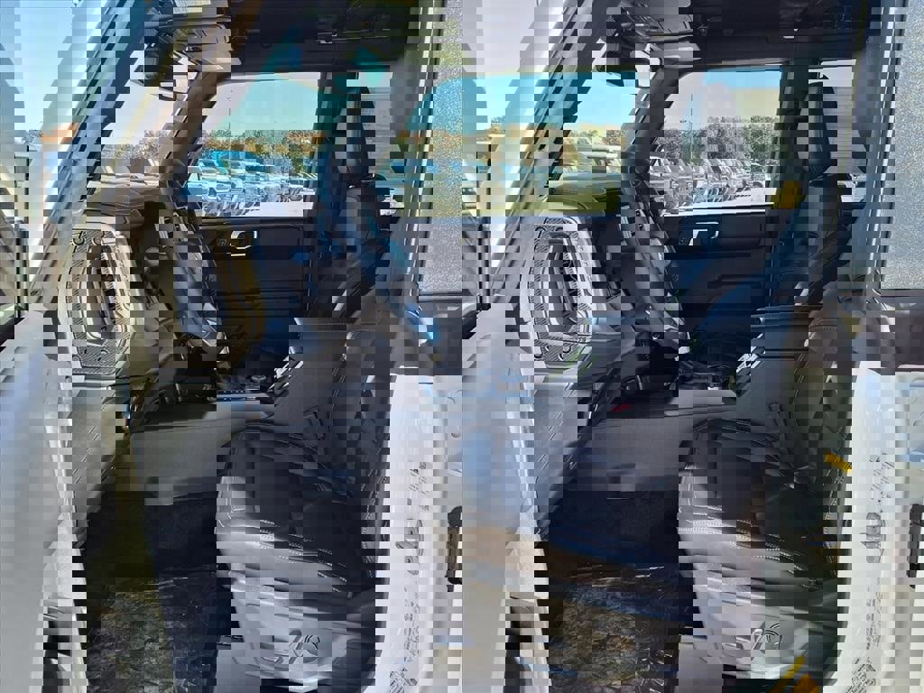 New 2025 Ford Bronco Outer Banks image 19