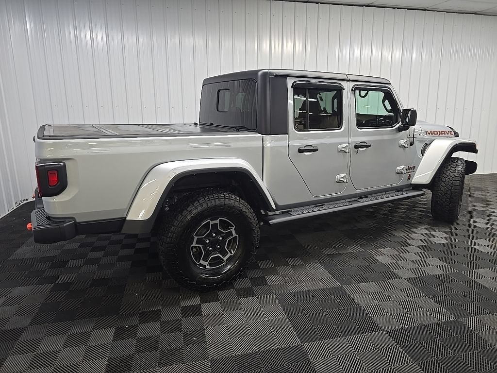 Used 2022 Jeep Gladiator Mojave w/ Cold Weather Group AWD/4WD image 3