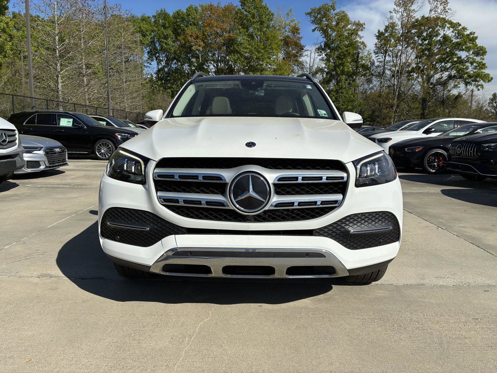 Used 2021 Mercedes-Benz GLS 450 4MATIC image 2