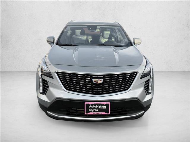 Used 2023 Cadillac XT4 Premium Luxury AWD/4WD image 2