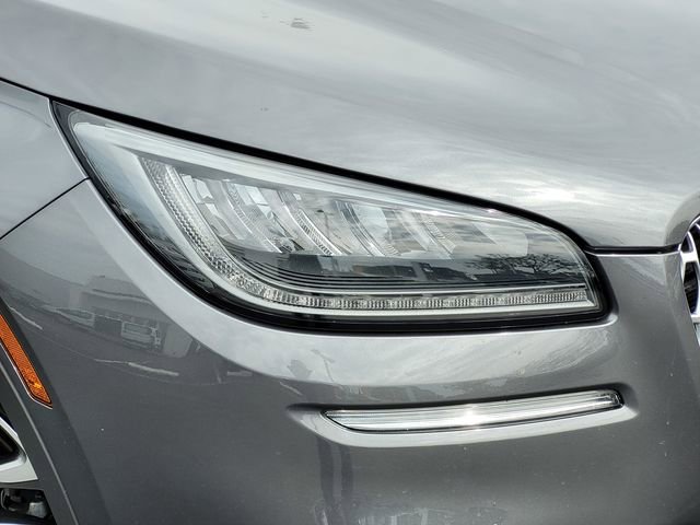 Certified 2022 Lincoln Corsair AWD w/ Equipment Group 101A image 11