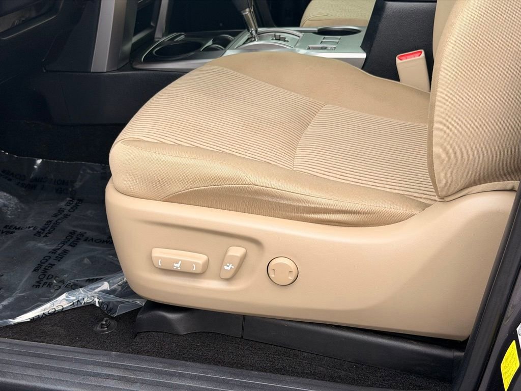 Used 2022 Toyota 4Runner SR5 RWD image 23
