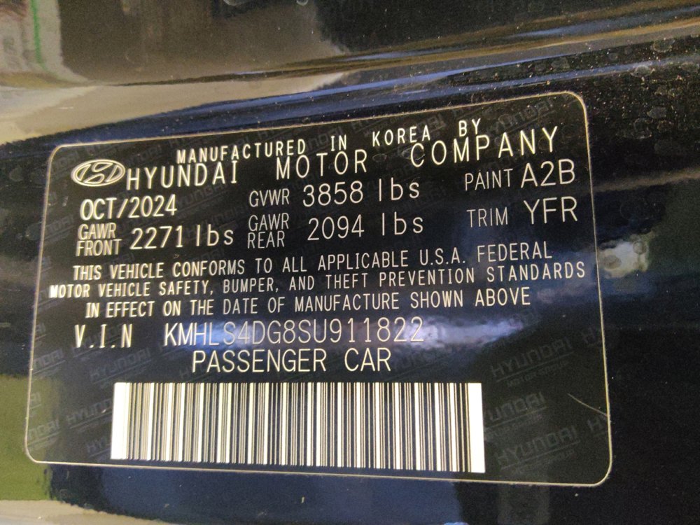 Used 2025 Hyundai Elantra SEL FWD image 33