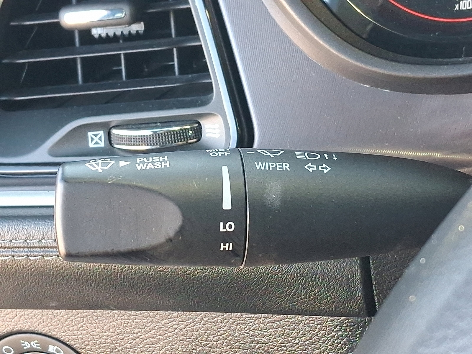 Used 2021 Dodge Challenger GT w/ Plus Package image 26