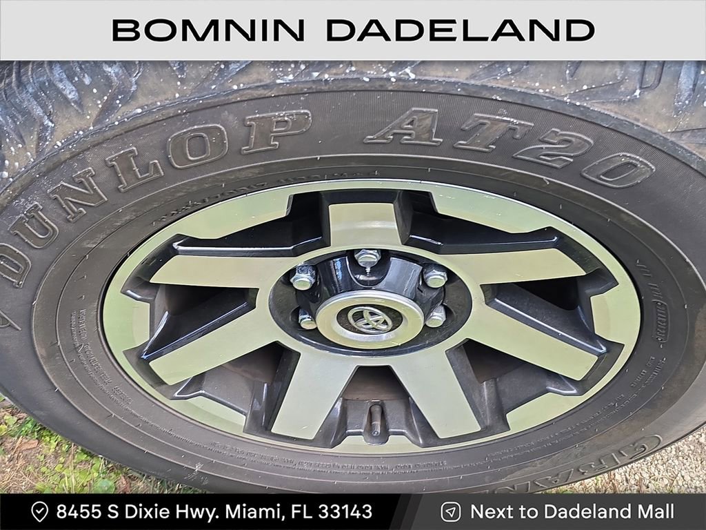 Used 2023 Toyota 4Runner TRD Off-Road Premium image 8