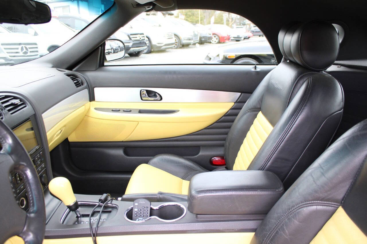 Used 2002 Ford Thunderbird RWD image 14