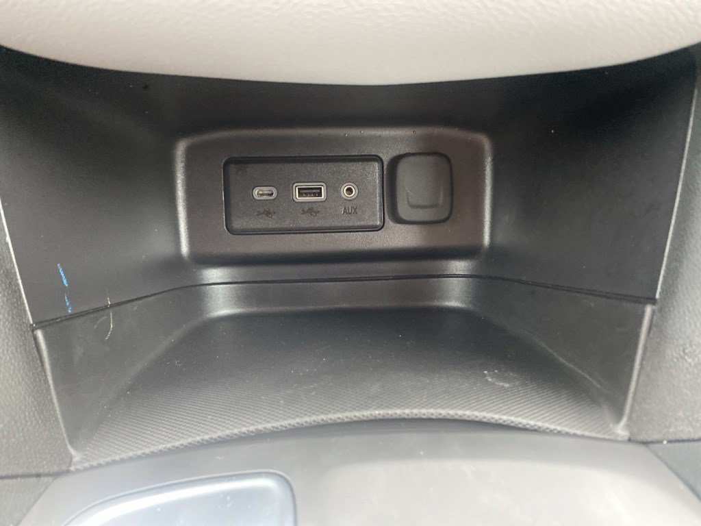 Used 2024 Chevrolet Equinox LS FWD image 26