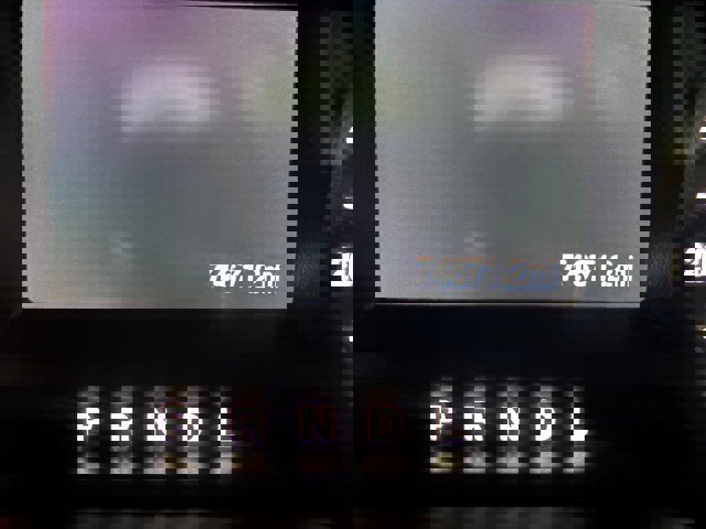 Used 2018 Ford Fusion SE image 12