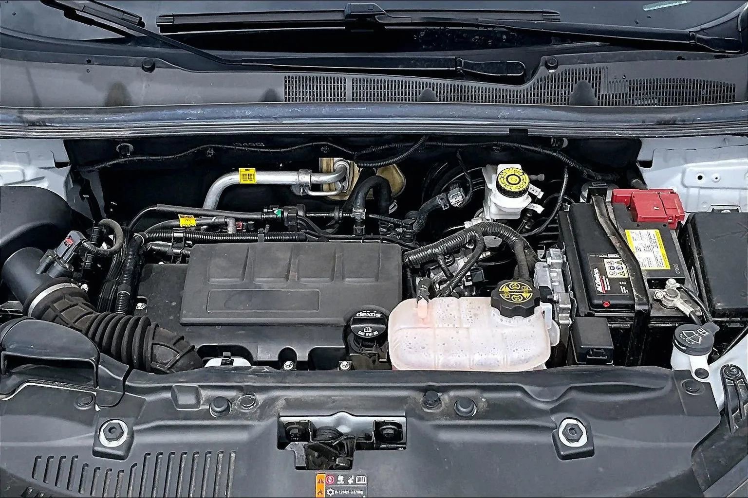 Used 2021 Buick Encore Preferred AWD/4WD image 36