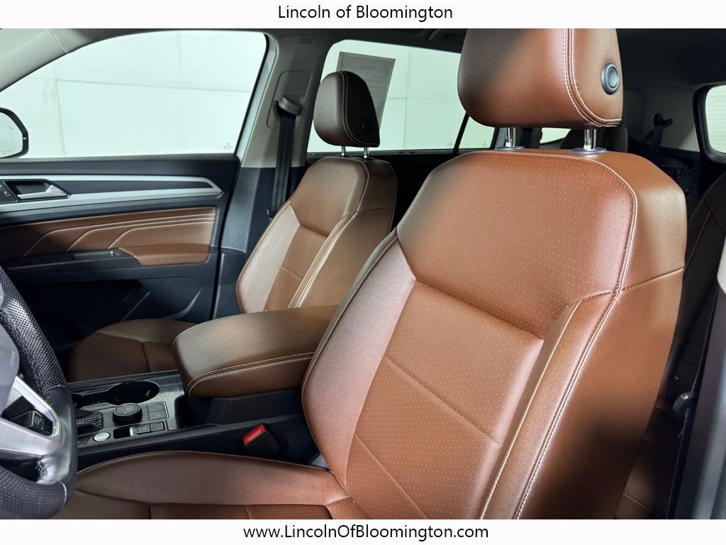 Used 2023 Volkswagen Atlas SEL R-Line image 21