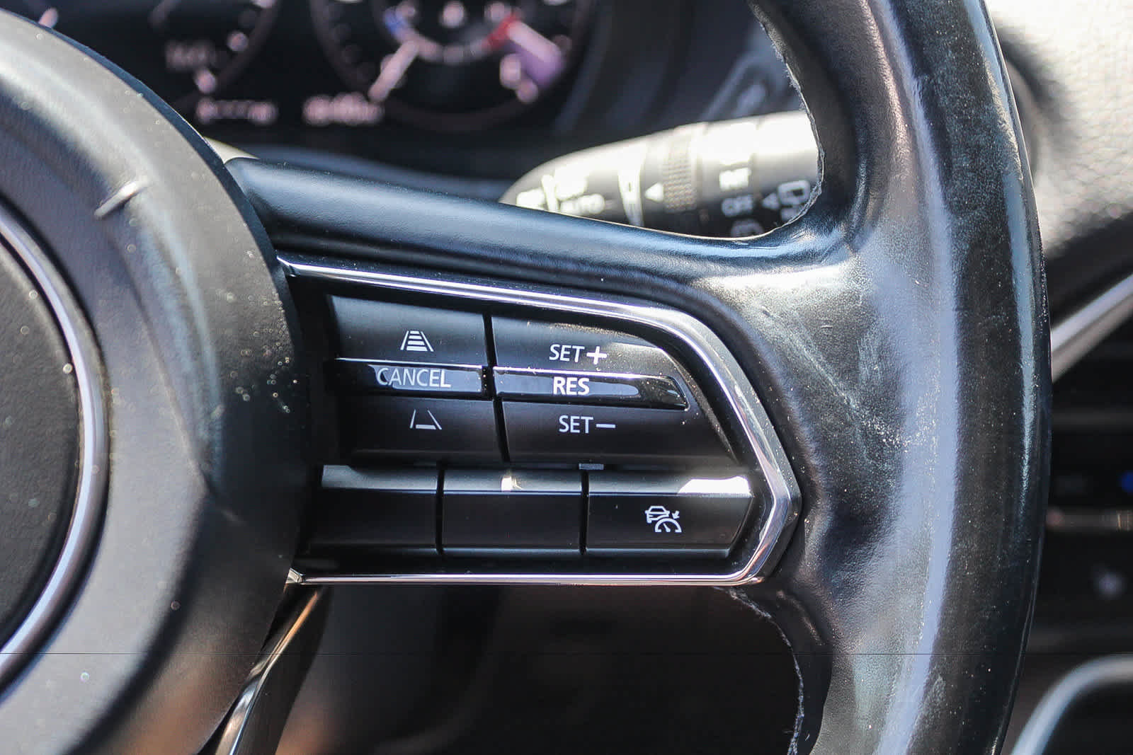 Used 2024 MAZDA CX-90 Plug-In Hybrid w/ Premium Pkg AWD/4WD image 30