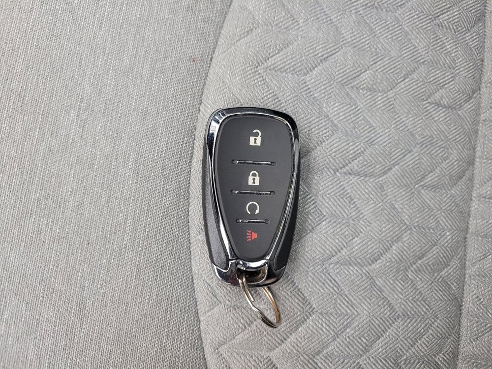 Used 2022 Chevrolet Equinox LS w/ LPO, Floor Liner Package image 32