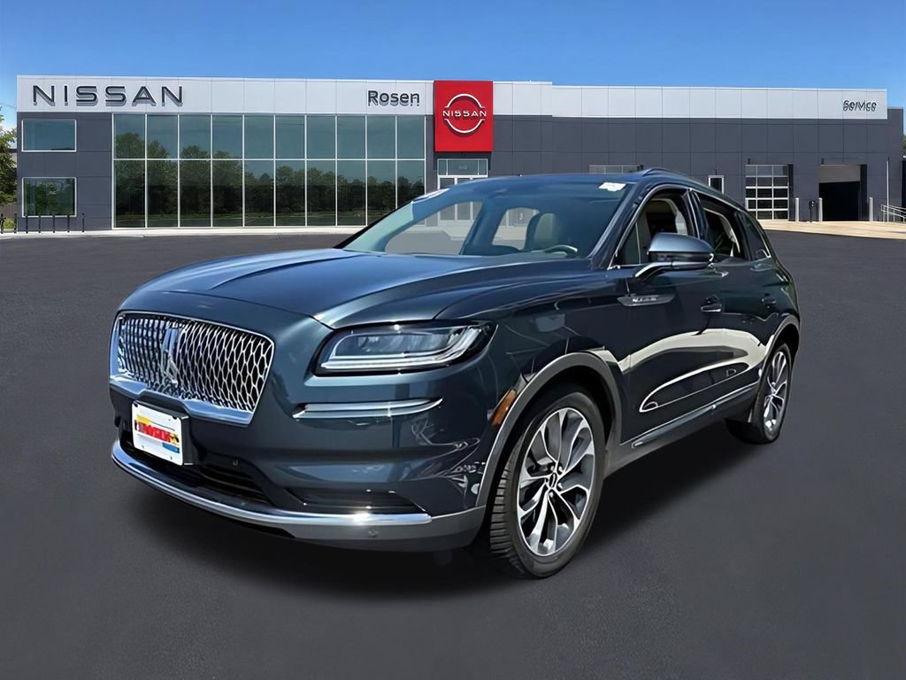 Used 2023 Lincoln Nautilus Reserve w/ Equipment Group 201A AWD/4WD image 6