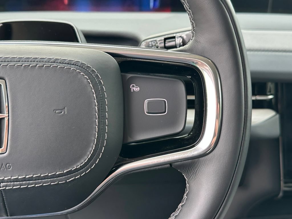 New 2027 Lincoln Navigator Reserve AWD/4WD image 10