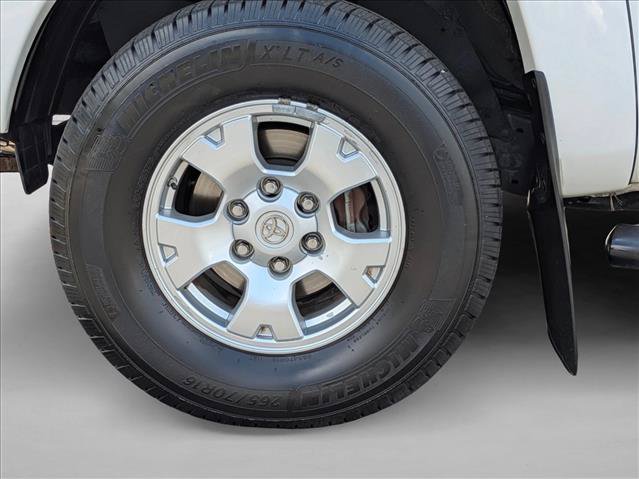 Used 2015 Toyota Tacoma PreRunner w/ SR5 Package RWD image 21