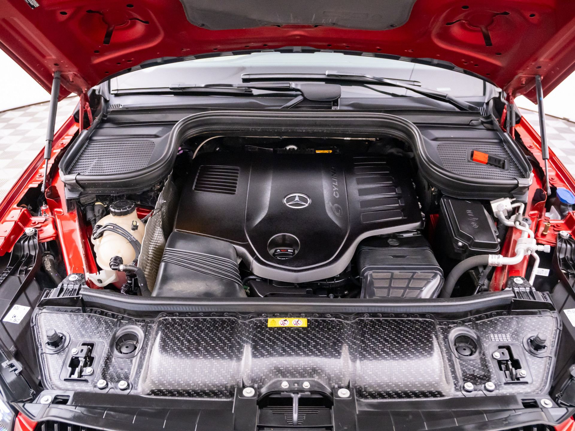 Certified 2024 Mercedes-Benz GLE 450 4MATIC image 32