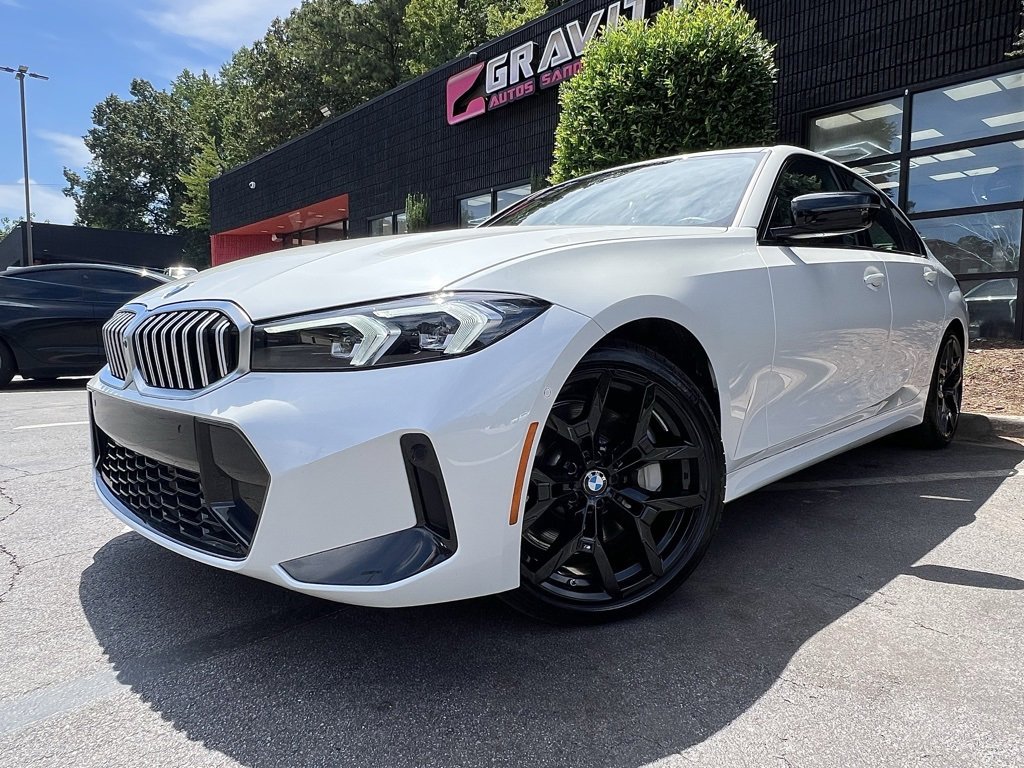 Used 2025 BMW 330i Sedan w/ M Sport Package image 2