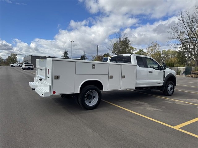 New 2025 Ford F550 4x4 SuperCab Super Duty w/ XL Chrome Package image 15
