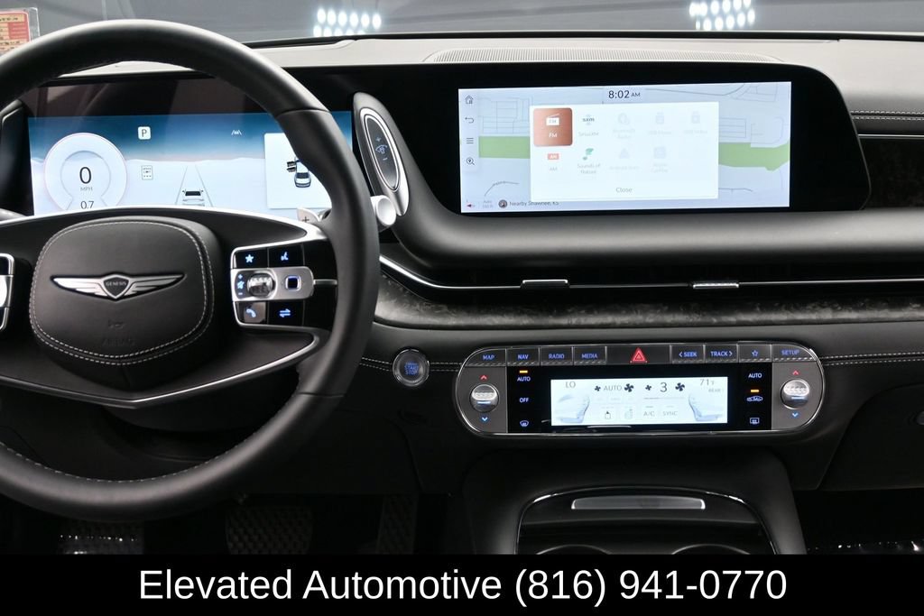 Used 2024 Genesis G90 3.5T AWD/4WD image 14