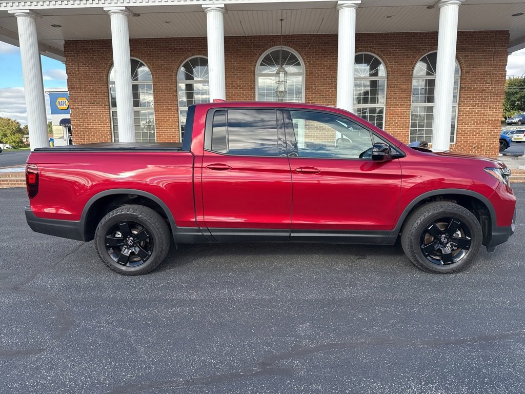 Used 2024 Honda Ridgeline Black Edition image 6