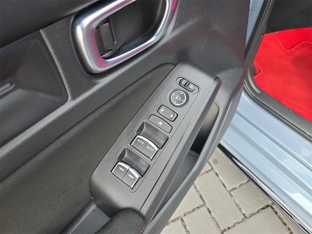 Used 2025 Honda Civic Type R image 20
