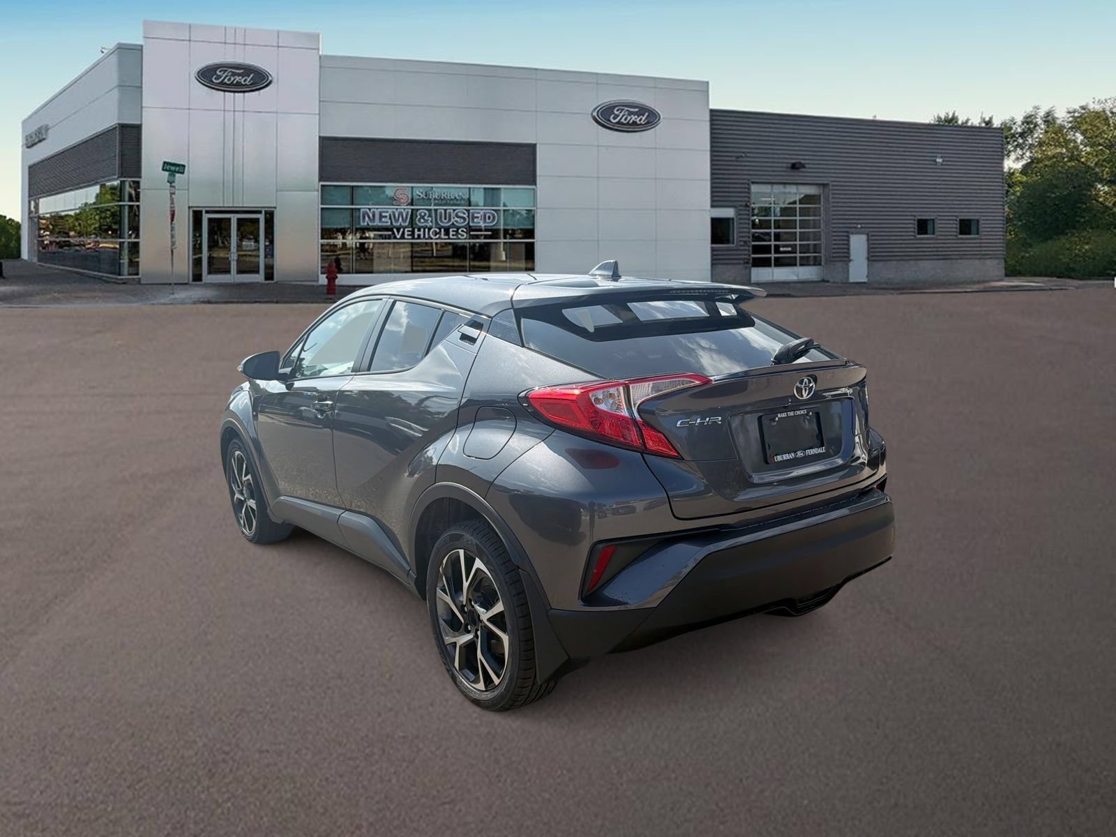 Used 2022 Toyota C-HR XLE FWD image 7