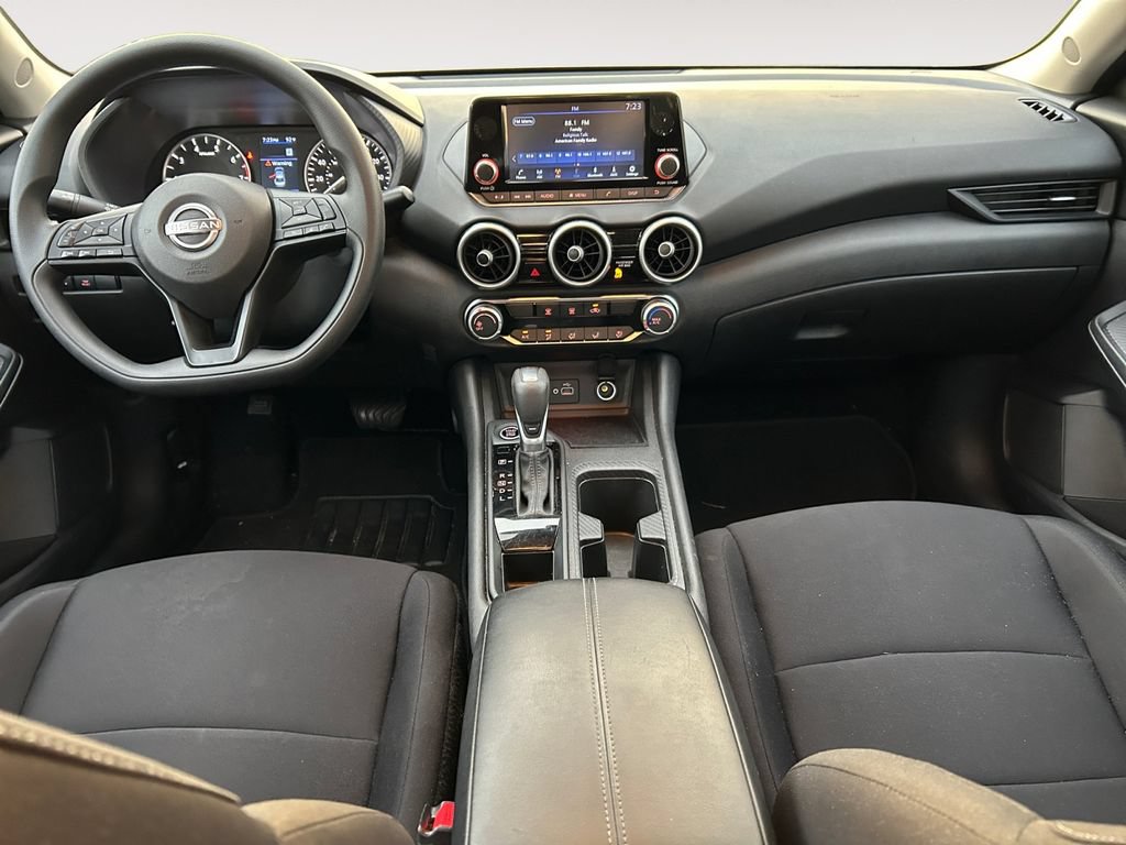 Used 2025 Nissan Sentra S FWD image 10