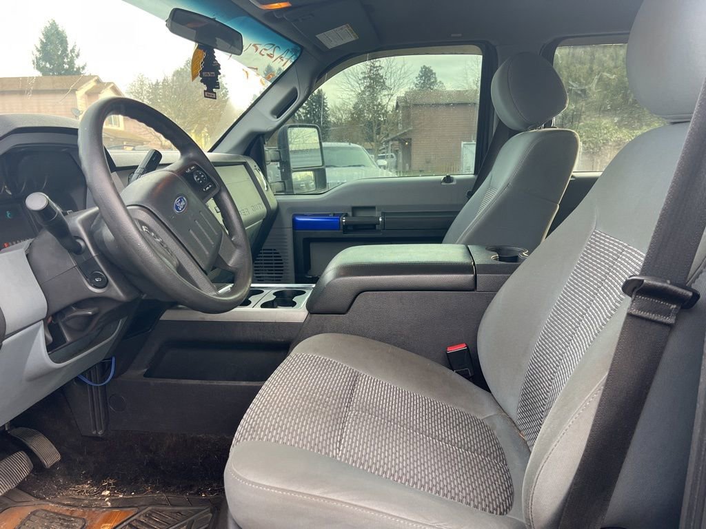 Used 2013 Ford F350 XLT w/ Advanced Security Group image 8