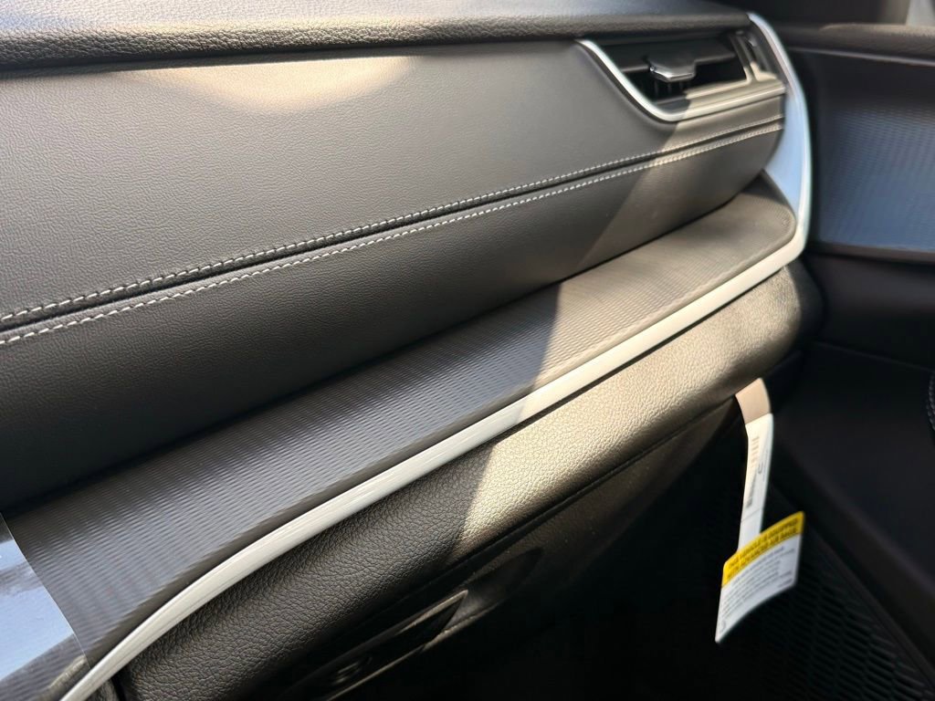 New 2026 Jeep Grand Cherokee L Laredo image 20