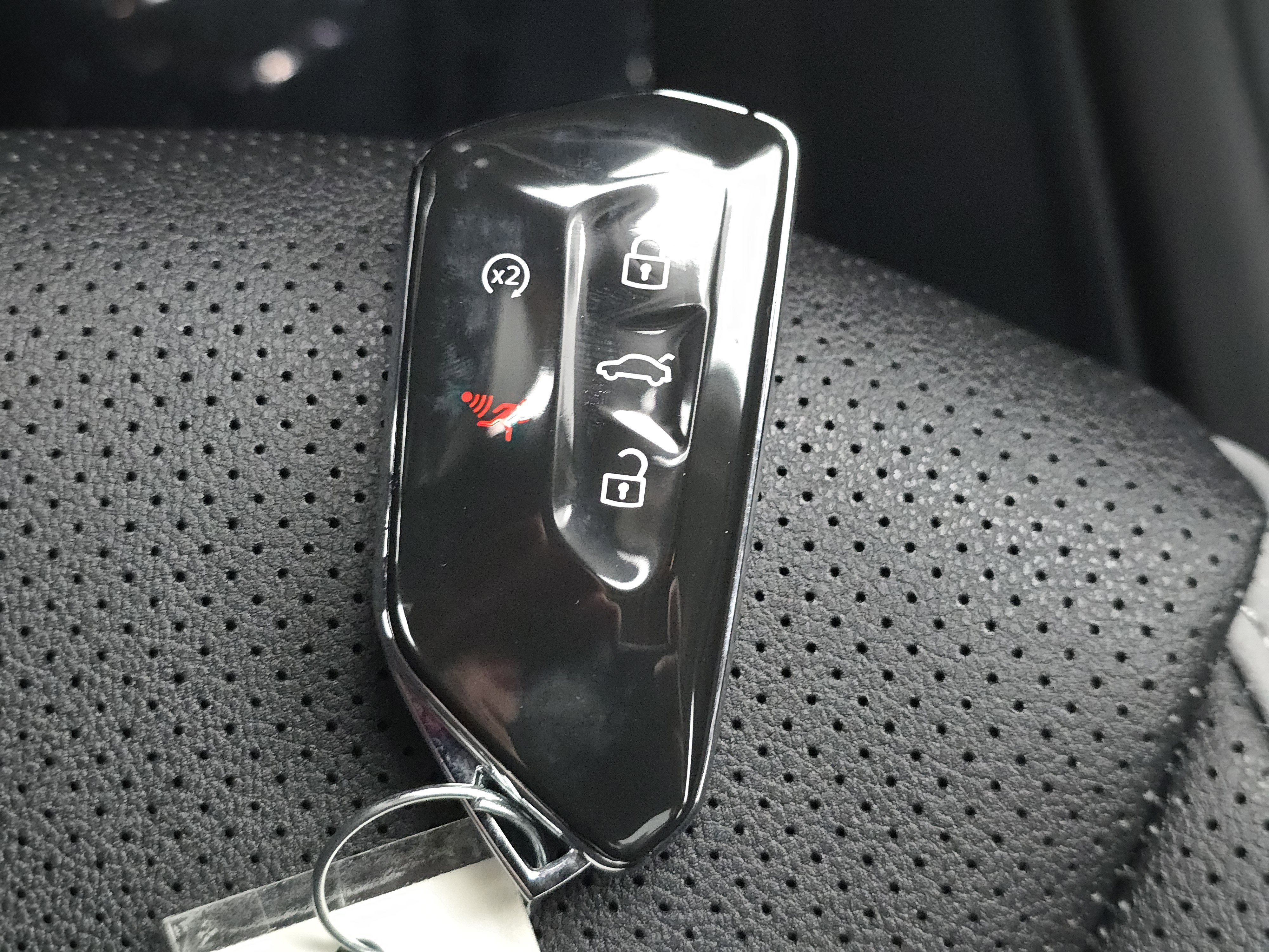 New 2026 Volkswagen Atlas Peak Edition image 27