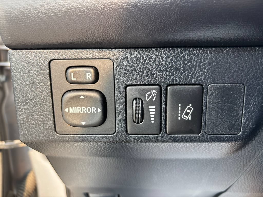 Used 2017 Toyota RAV4 Limited w/ Advanced Technology Package AWD/4WD image 42