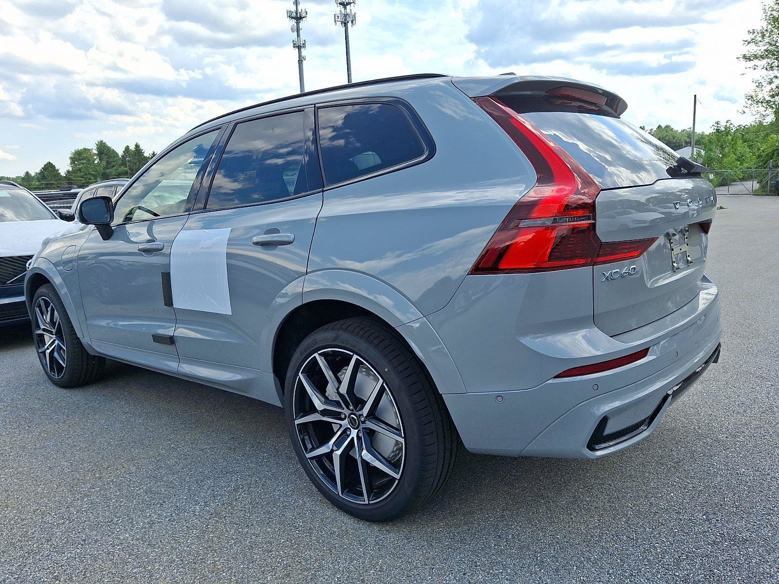 New 2026 Volvo XC60 T8 Polestar AWD/4WD image 3