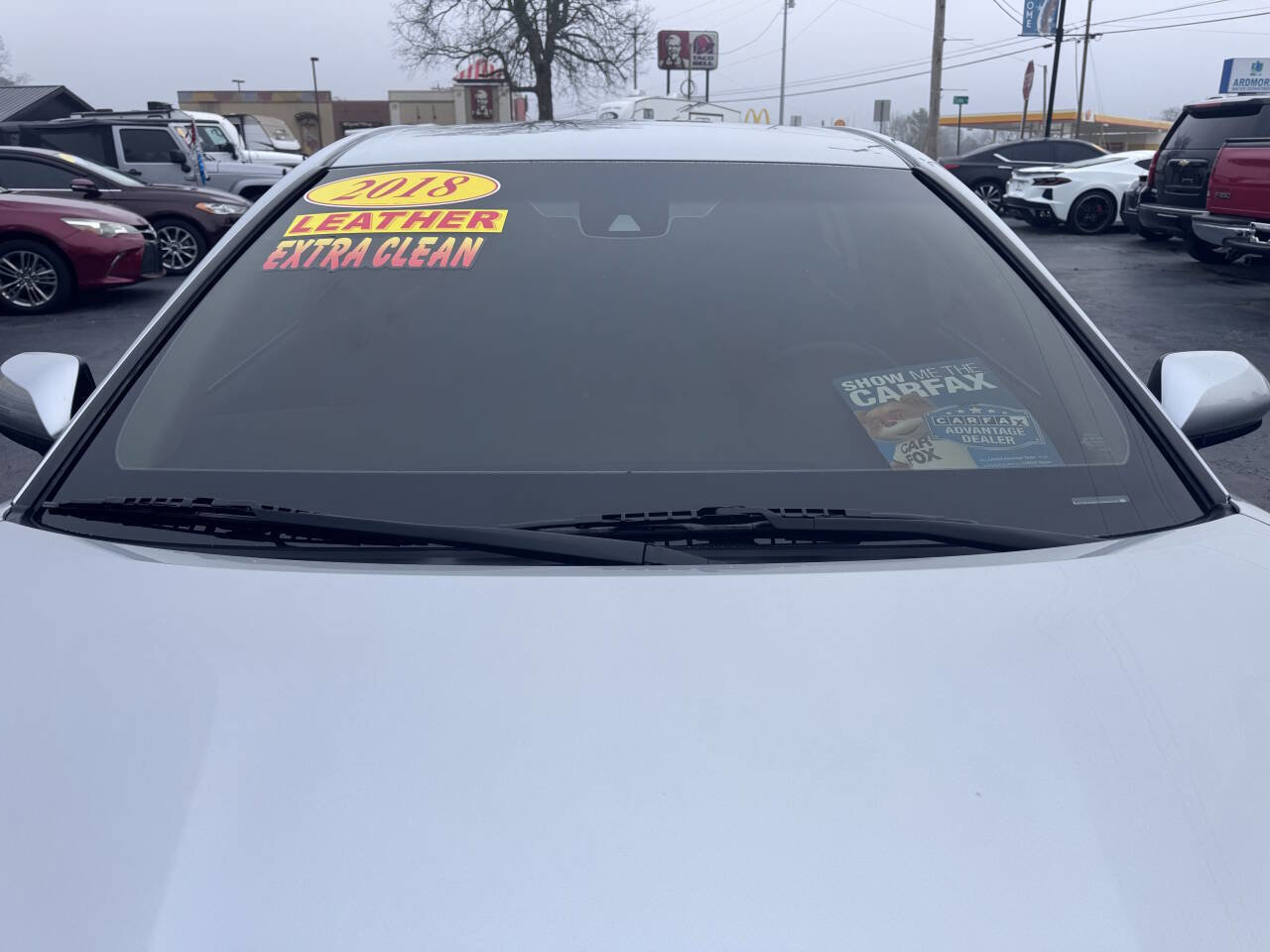 Used 2018 Toyota Camry SE image 11