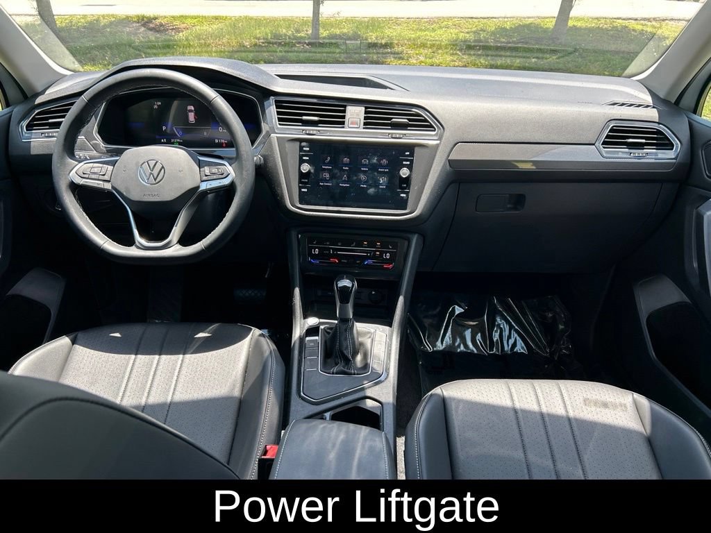 Certified 2023 Volkswagen Tiguan SE FWD image 10