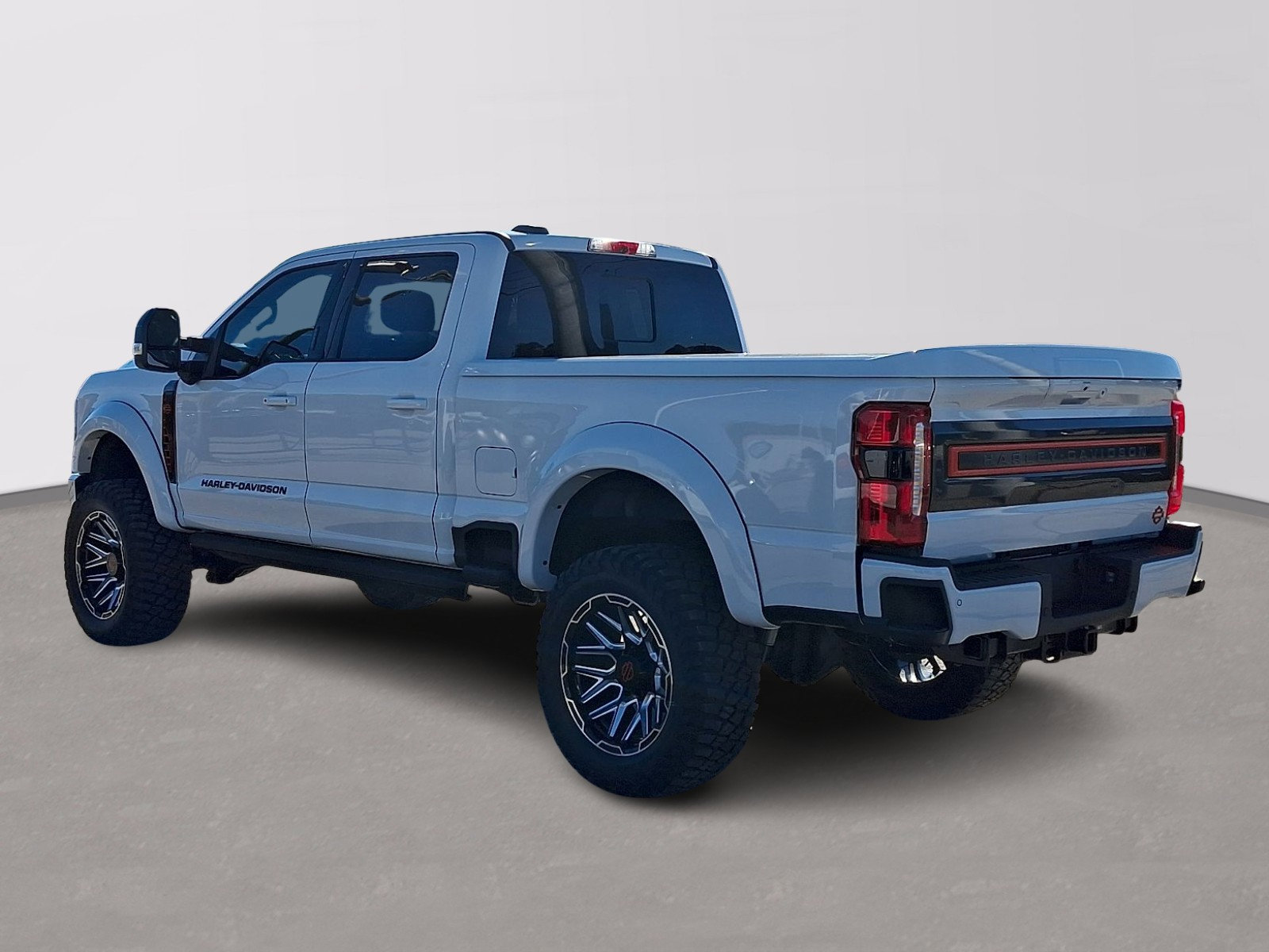 New 2026 Ford F250 Lariat w/ Black Appearance Package image 3