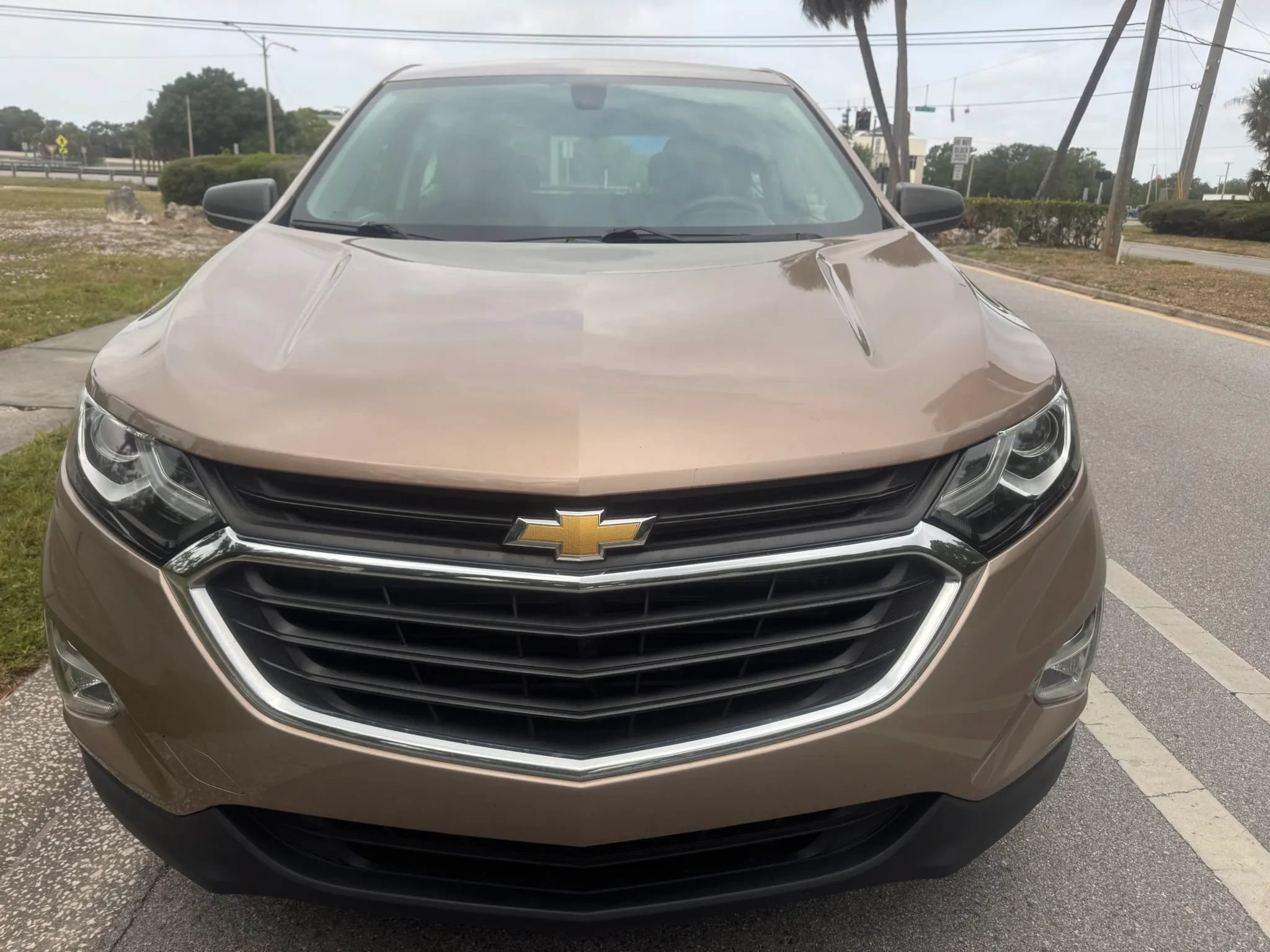 Used 2019 Chevrolet Equinox LS w/ LPO, Floor Liner Package AWD/4WD image 3